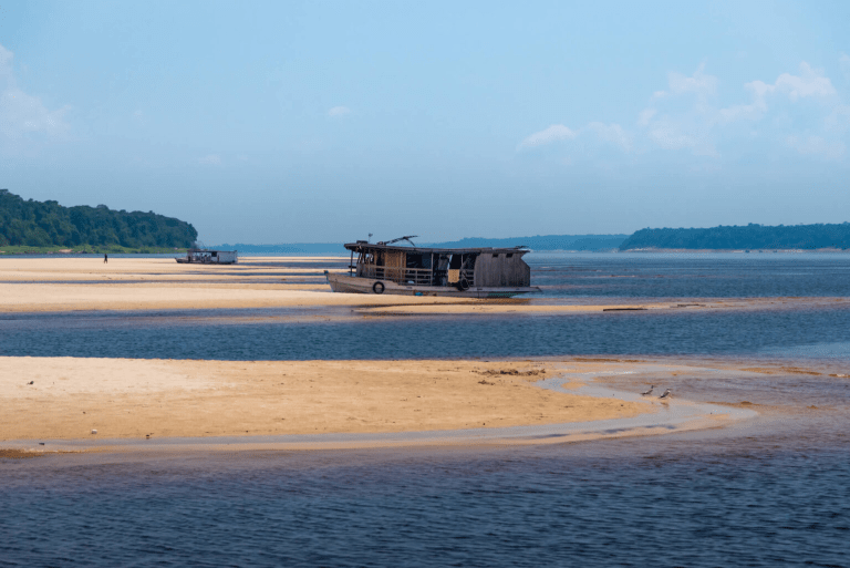 Severe Travel Brazil: Weather Disruptions and Planning